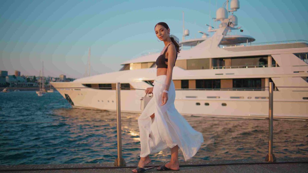 Private Crew, Premium Amenities & Views: The True Meaning of Luxury Yacht Charter Dubai: