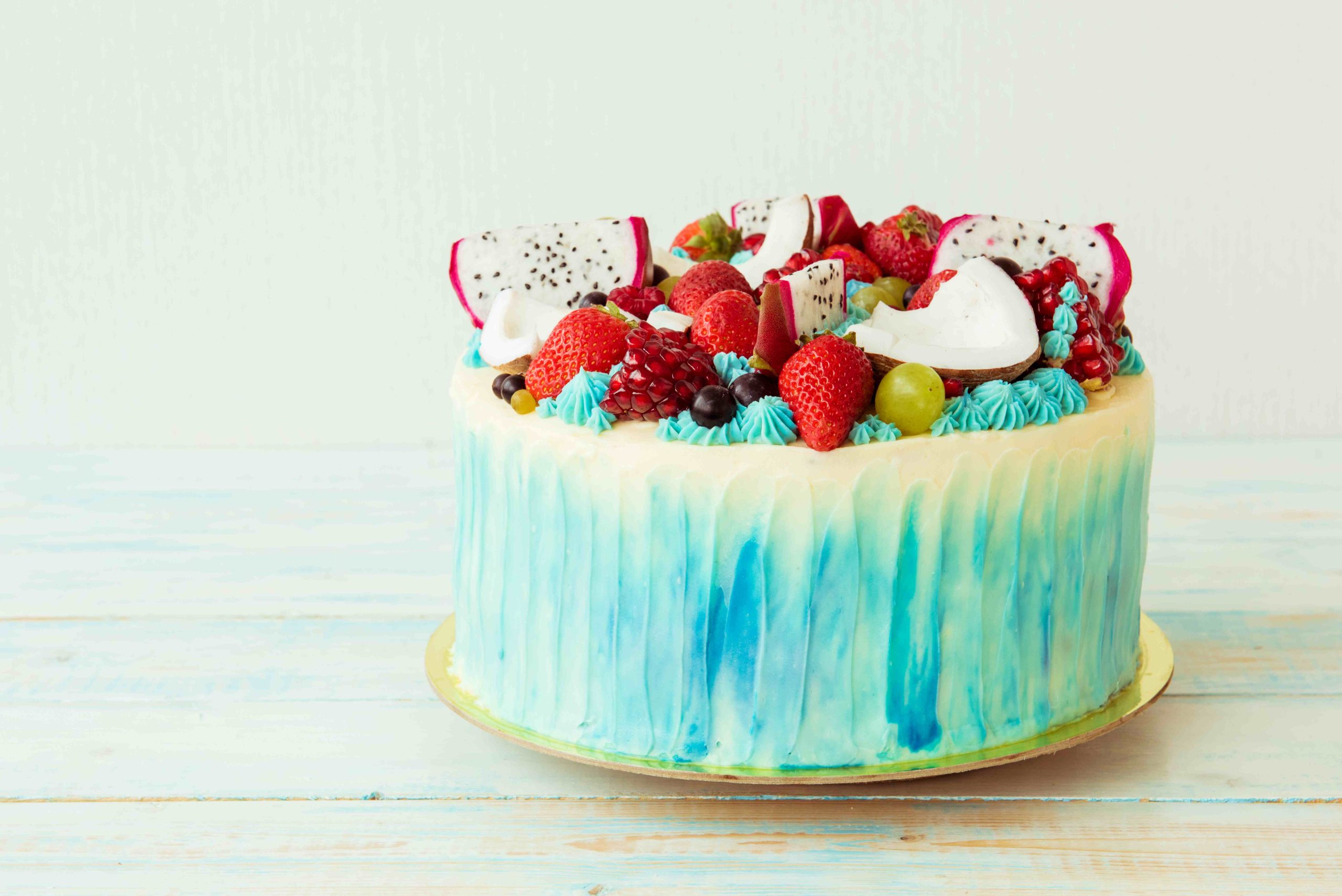 Why You Should Opt for Sugar Free Cakes in Dubai Over Regular Cakes